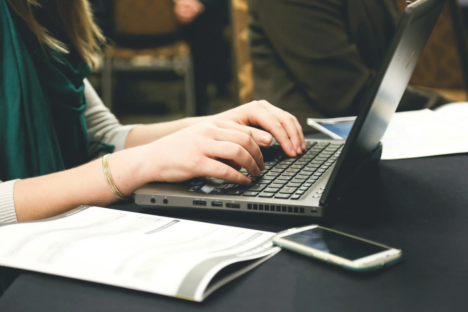 From Classroom to Thesis: How Literary Summer Schools Fuel Dissertation Success
